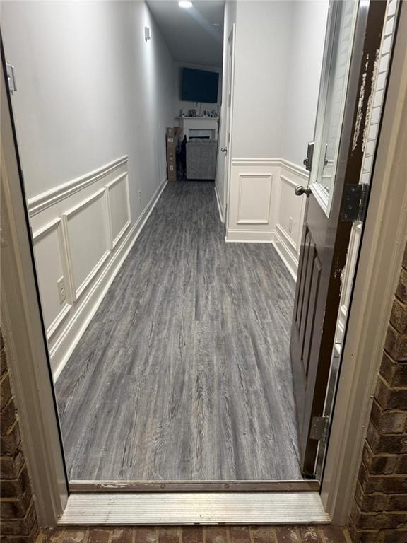 Building Photo - 1320 Sugar Glen Ct