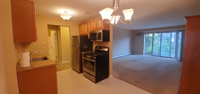 Foto del edificio - 8905 Knight Ave