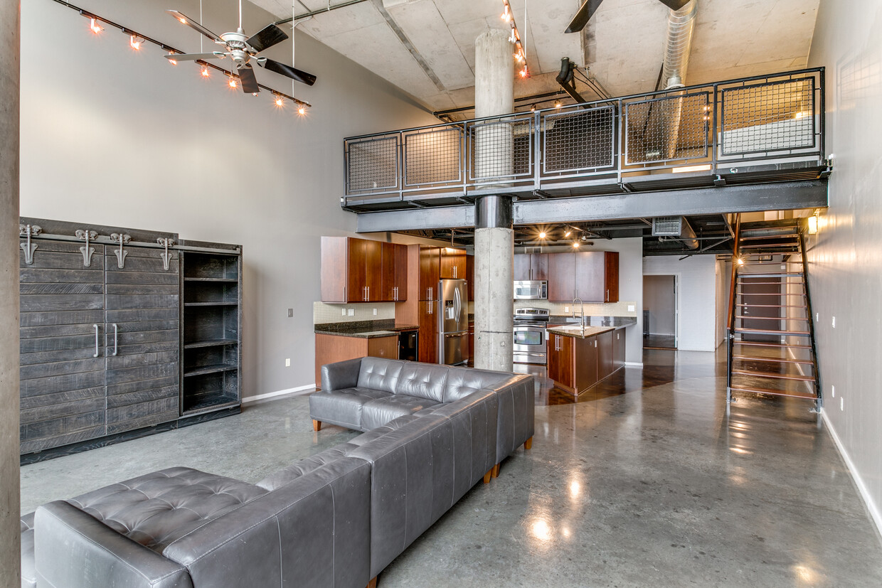 Foto principal - 3110 Thomas Ave
