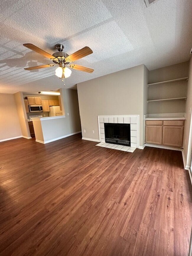 Foto del edificio - 2BD/2BA CONDO- THE MERIDIAN