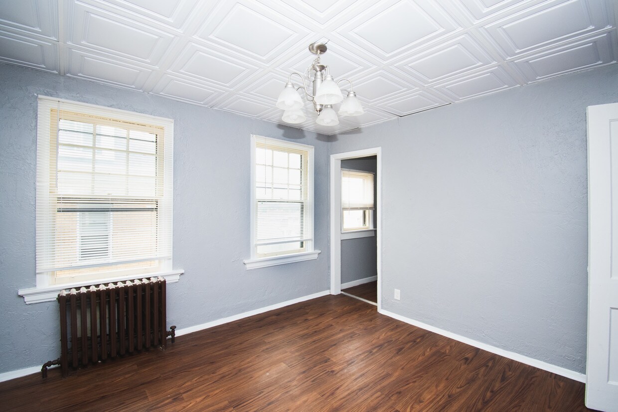 Primary Photo - 500 Fordham Ave