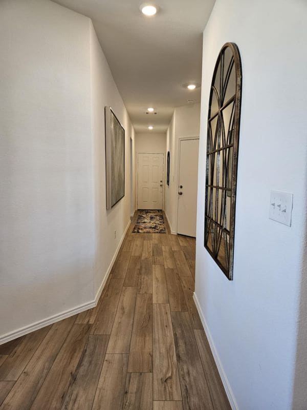 Building Photo - 304 Sonterra Dr