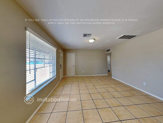 Foto del edificio - 1267 E 5th Ave
