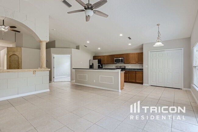 Foto del edificio - 117 Prairie Falcon Dr