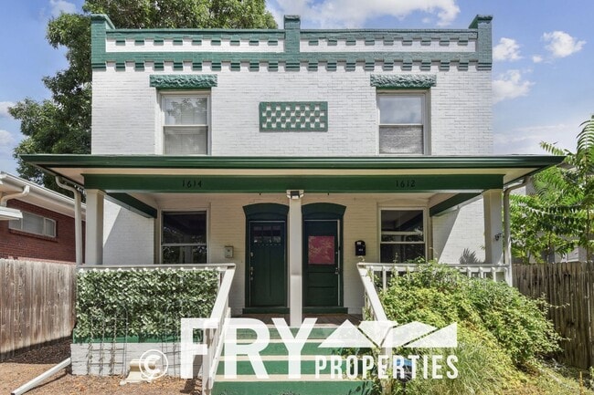 Classic Home in City Park West - Classic Home in City Park West