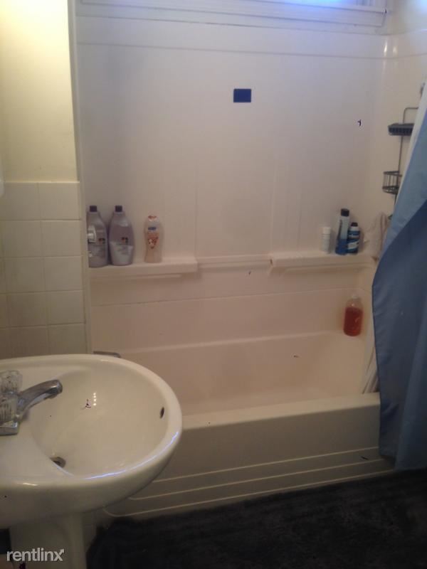 Building Photo - 8 br, 3.5 bath  - 20 Highgate St # 22A