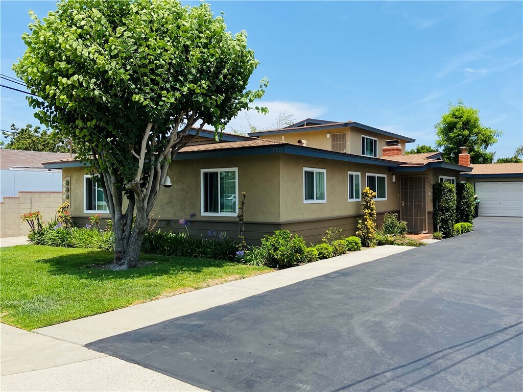Foto principal - 176 Cecil Pl