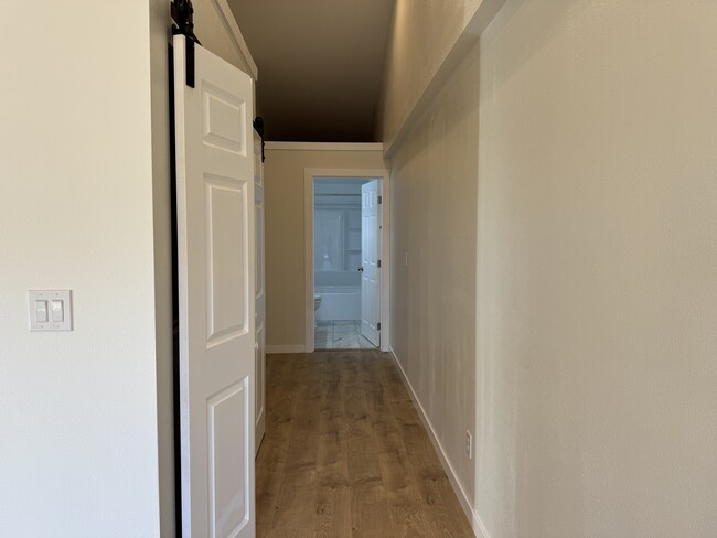 Hallway - 1334 Hunsicker Rd