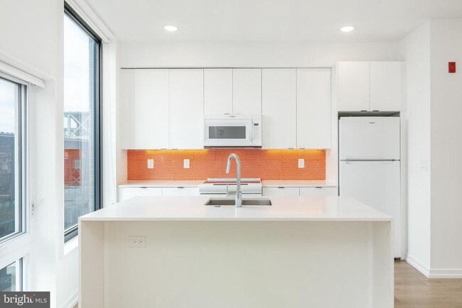 Building Photo - 1141 N Front St