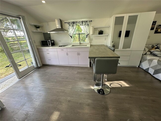 Foto del edificio - 18481 SW 208th St