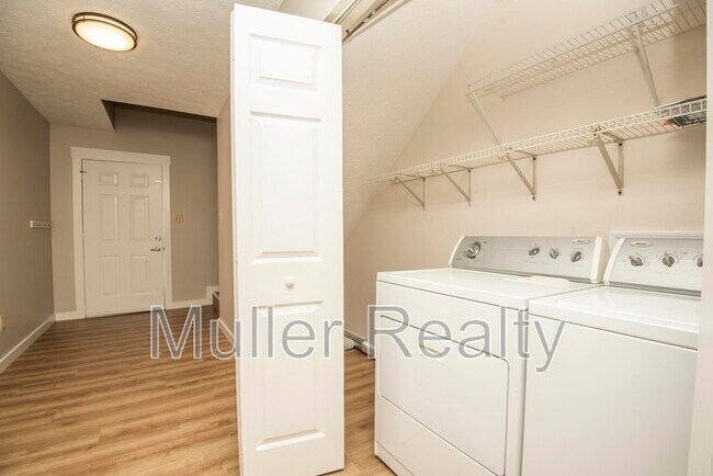 Building Photo - 2705 Sood Rd