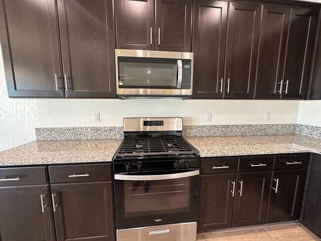 Foto del edificio - Newly built SE Visalia located in Vista De...