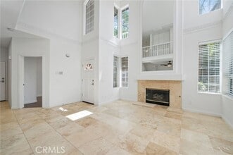 Building Photo - 53 Matisse Cir
