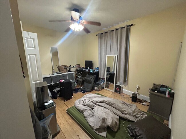 Foto del edificio - 722 Parker St