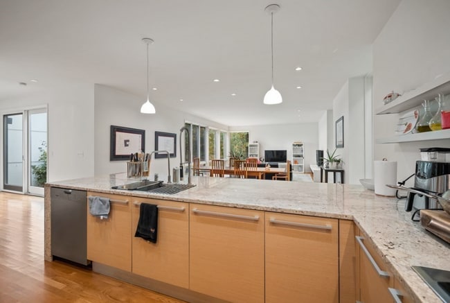 Foto del edificio - 35 Thornberry Rd