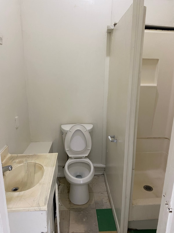 Building Photo - 614 N Dallas St