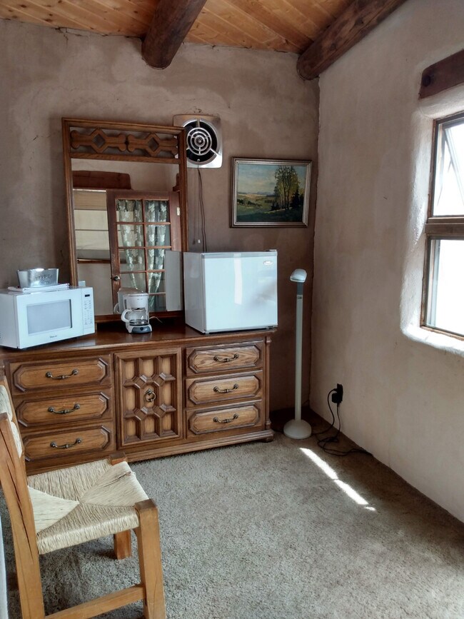 Retiro - 26 Banana Ln