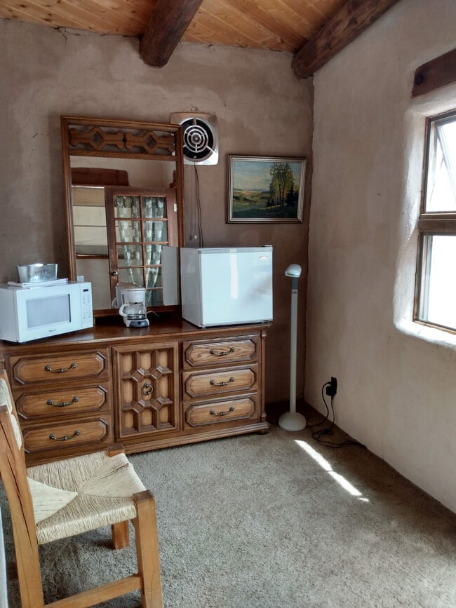 Retreat - 26 Banana Ln