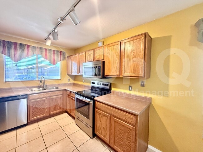 Foto del edificio - 15444 W Banff Ln