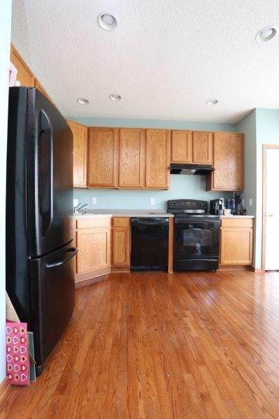 Building Photo - 3 br, 2.5 bath House - 5504 Elm Grove Court