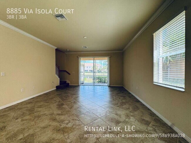 Building Photo - 8885 Via Isola Court