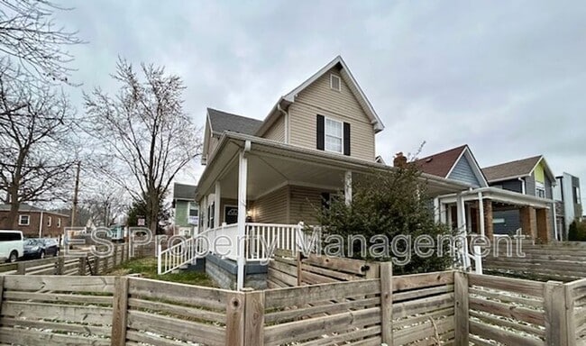 Photo - 1502 Lexington Ave House