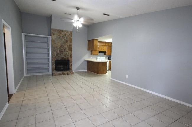 Building Photo - 2397 Shoal Creek Dr