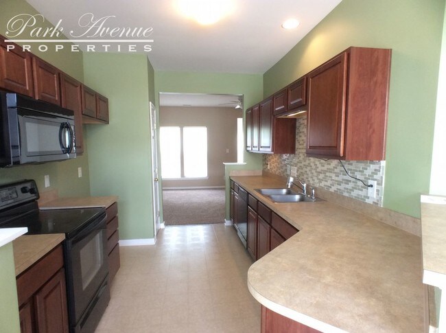 Foto del edificio - 4225 Coulter Crossing--Pending Lease
