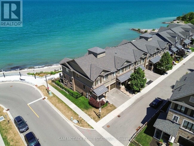 Building Photo - 2 Pierre Trudeau Ln