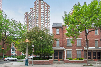 Building Photo - 50 St Nicholas St