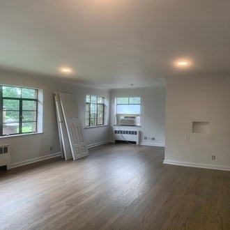 Primary Photo - 1710 Avonlea Ave