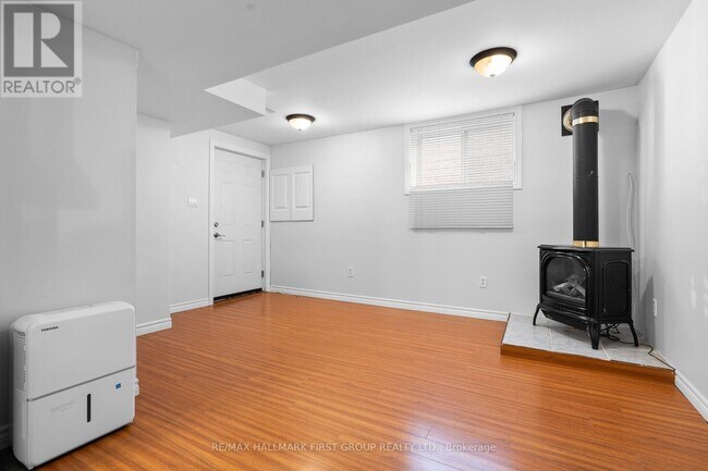 Building Photo - 23 Elephant Hill Dr
