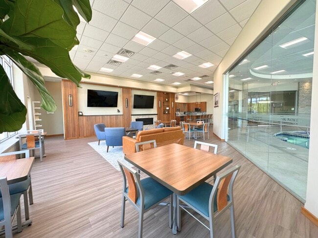 Building Photo - The Reserve