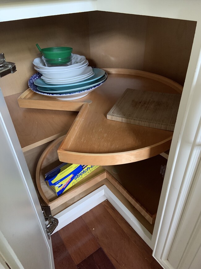 Kitchen lazy susan - 2701 S Walter Reed Dr