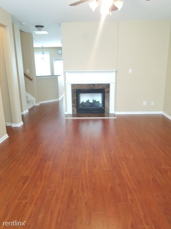Building Photo - 6235 Sawtooth Oak Ct SE