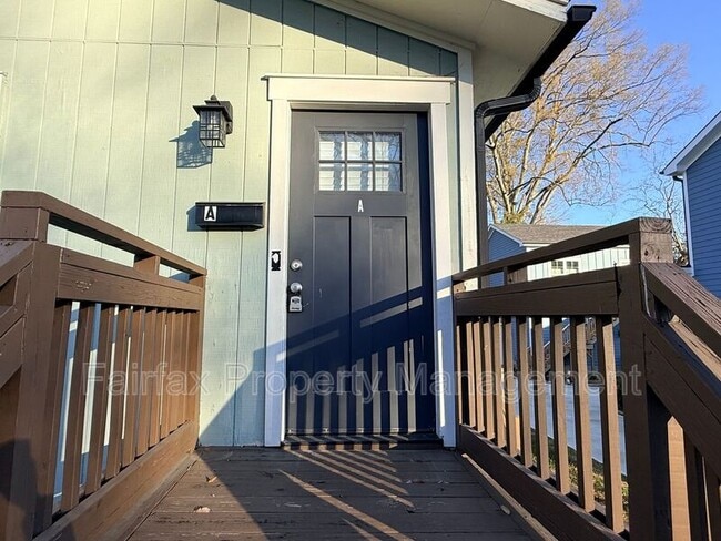 Photo - 1210 Gearwood Ave Apartment