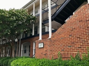 Building Photo - 107 Westover Ave