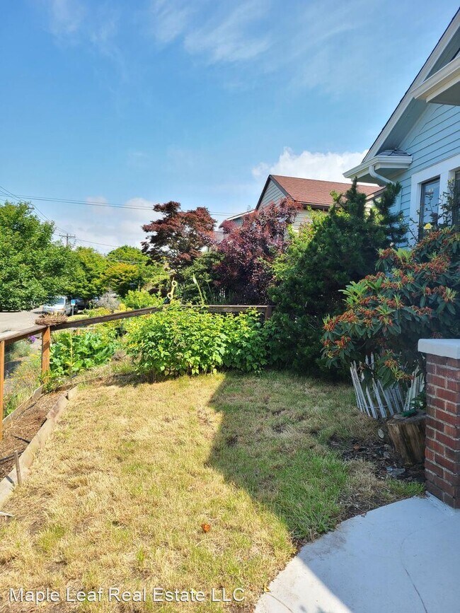 Foto del edificio - 4 br, 1.5 bath House - 3326 16th Ave S