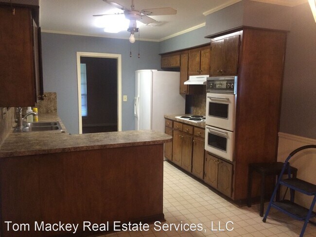 Building Photo - 3 br, 2 bath House - 5148 Floynell Dr.