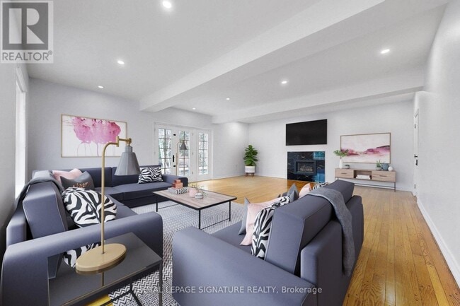 Building Photo - 24 Laureleaf Rd