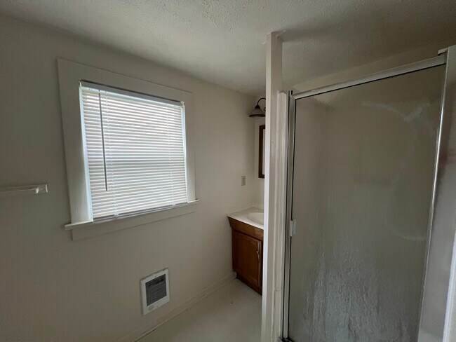 Foto del edificio - 801 8th St NE