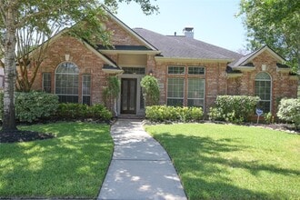 Building Photo - 22023 Beachgrove Ln