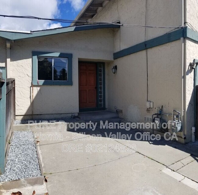 Foto del edificio - 5485 Soquel Dr