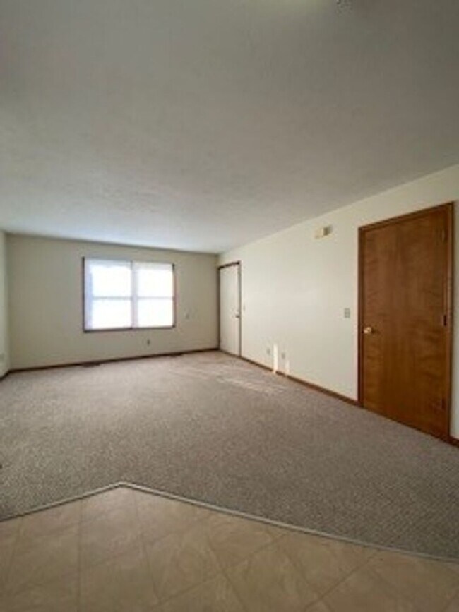 Foto del edificio - 212 Stonewall Ct