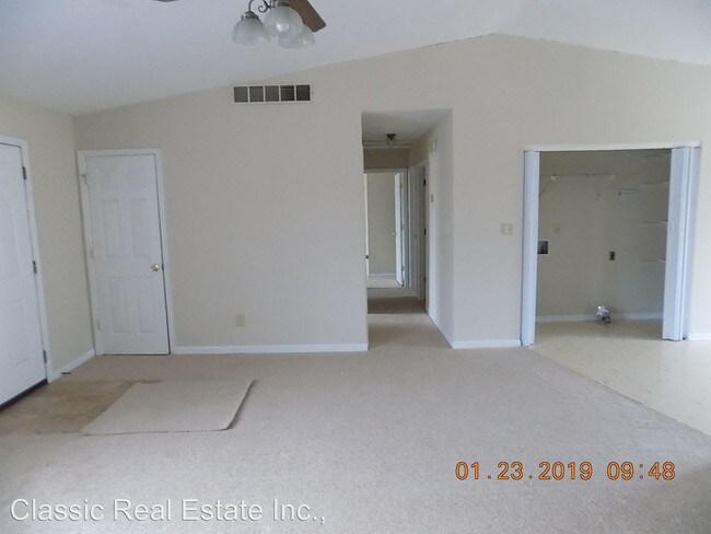 Building Photo - 3 br, 2 bath House - 1017 Spring Run Road