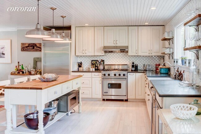 Foto del edificio - 212 Lumber Ln