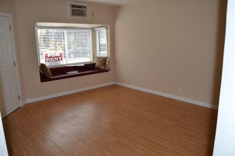 3317 Barham Blvd, Los Angeles, CA 90068 Apartments in Los Angeles, CA