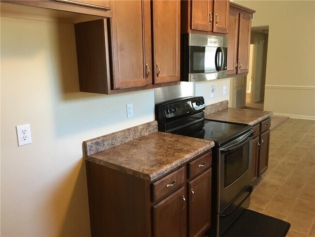 Foto del edificio - 9472 Fox Ct W