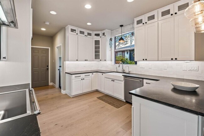 Foto del edificio - 16210 Westview Trail