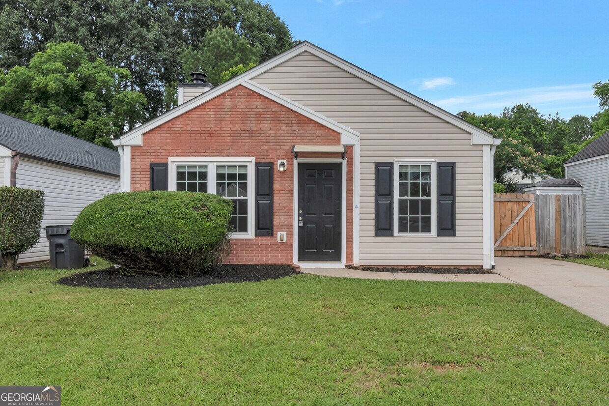 Foto principal - 2022 Patterson Park Dr
